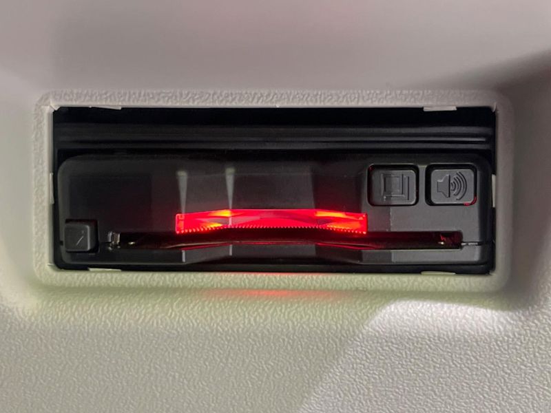 2024 Suzuki Swift 5AA-ZDEDS (UW-6a30bf737bd31)[19]