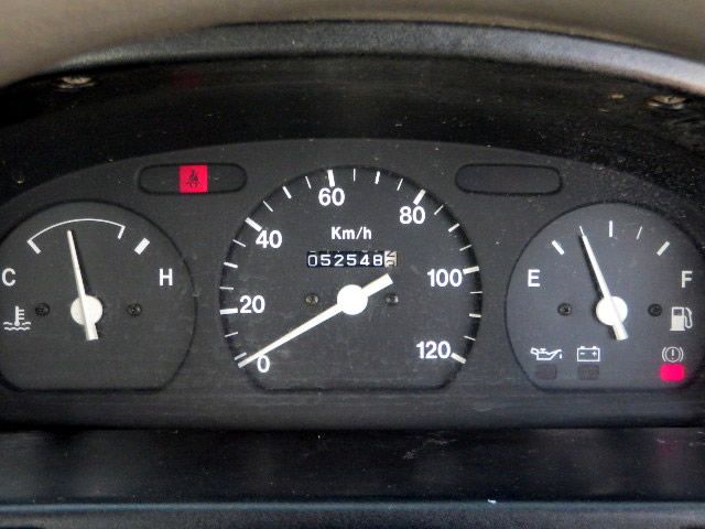 1998 Suzuki Carry Truck DC51T (UW-6a31046b2bac5)[12]