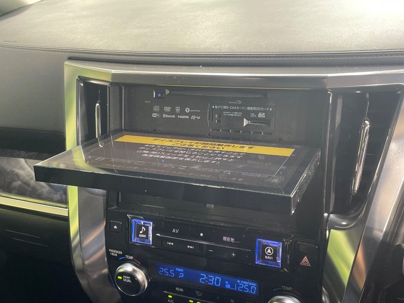2018 Toyota Vellfire DBA-AGH30W (UW-6a320f6279c6a)[27]