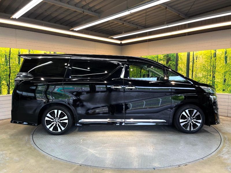 2019 Toyota Vellfire DBA-AGH30W (UW-6a320f64a02a3)[11]