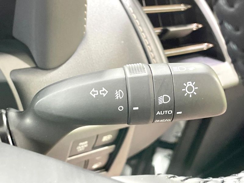 2024 Toyota Alphard 3BA-AGH40W (UW-6a320f6e2cb72)[15]
