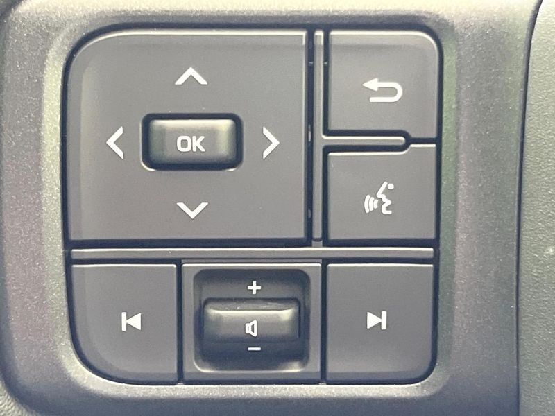 2026 Toyota RAV4 6AA-AXAN64 (UW-6a320f7b59e42)[19]