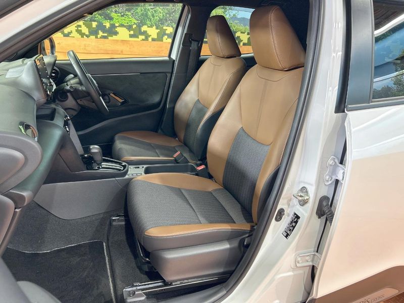 2023 Toyota Yaris Cross 6AA-MXPJ10 (UW-6a32110dc5f99)[21]
