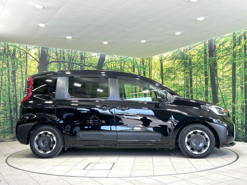 2024 Toyota Sienta 6AA-MXPL10G (UW-6a321117b878b)[26]