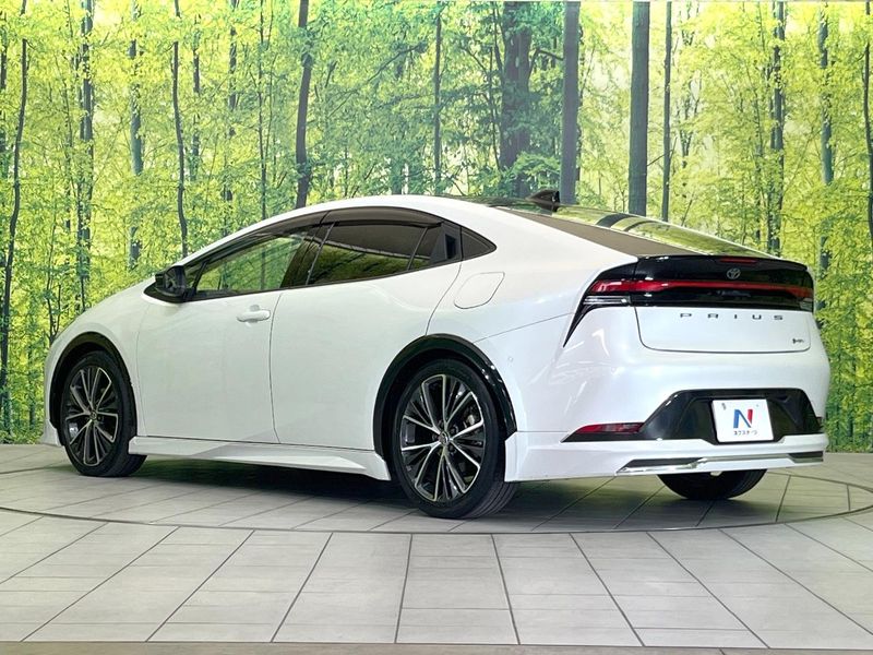 2023 Toyota Prius 6AA-MXWH60 (UW-6a32112348902)[10]