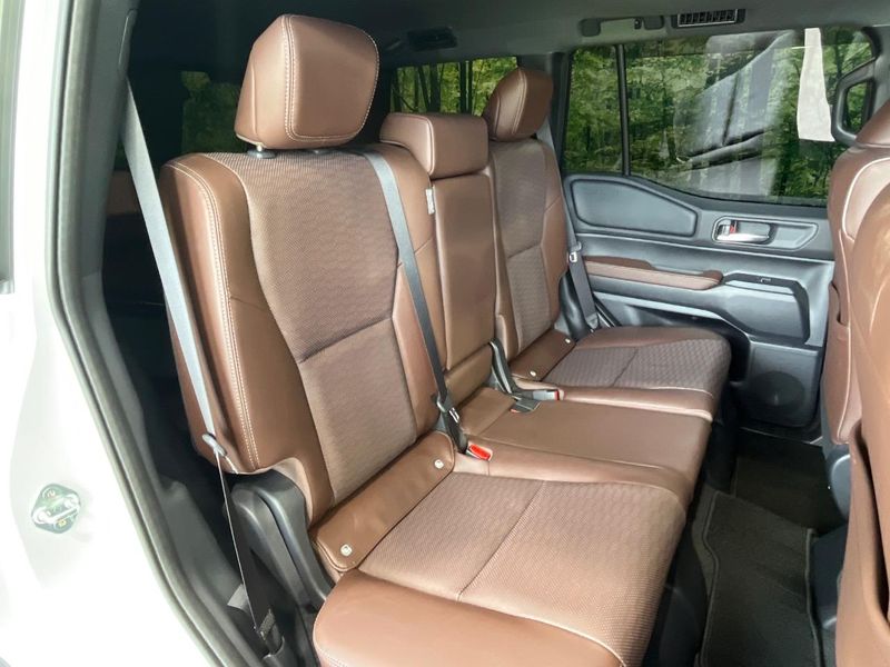 2024 Toyota Land Cruiser 250 3BA-TRJ250W (UW-6a32117b62252)[25]