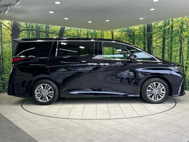 2024 Toyota Alphard 3BA-AGH40W (UW-6a335fae091aa)[19]