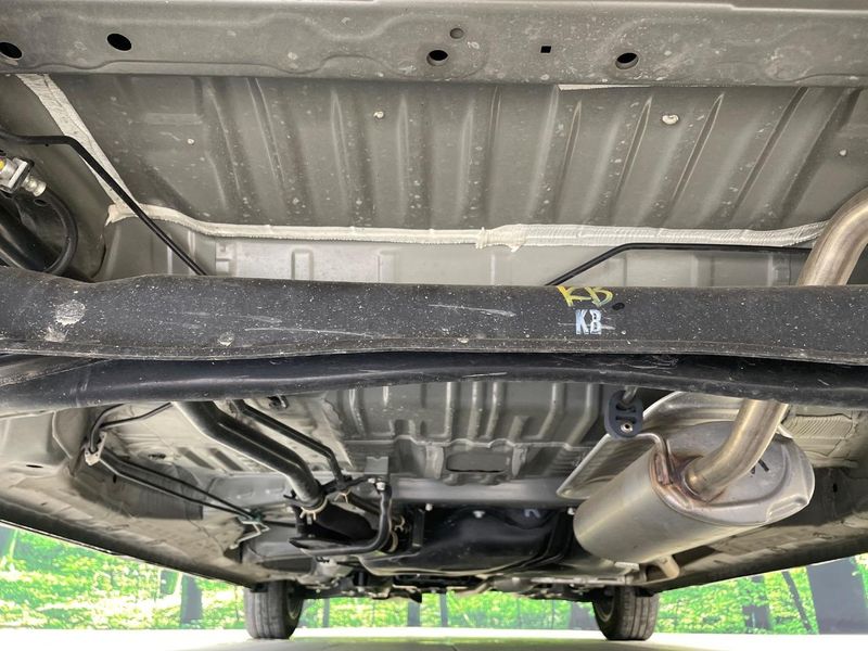 2023 Honda N-BOX CUSTOM 6BA-JF5 (UW-6a33603d241fa)[12]