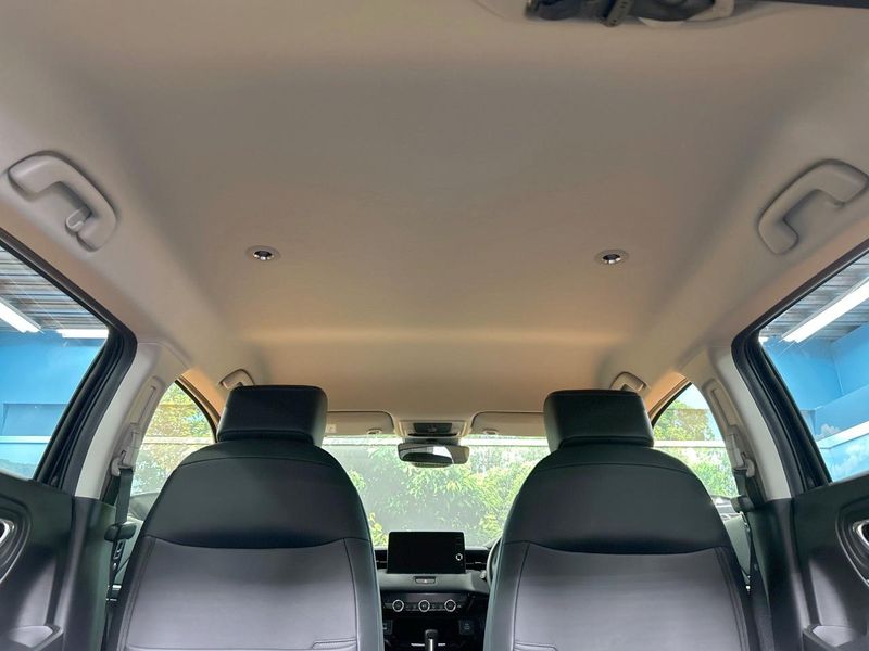 2025 Honda Vezel 6AA-RV5 (UW-6a3360f51e936)[27]