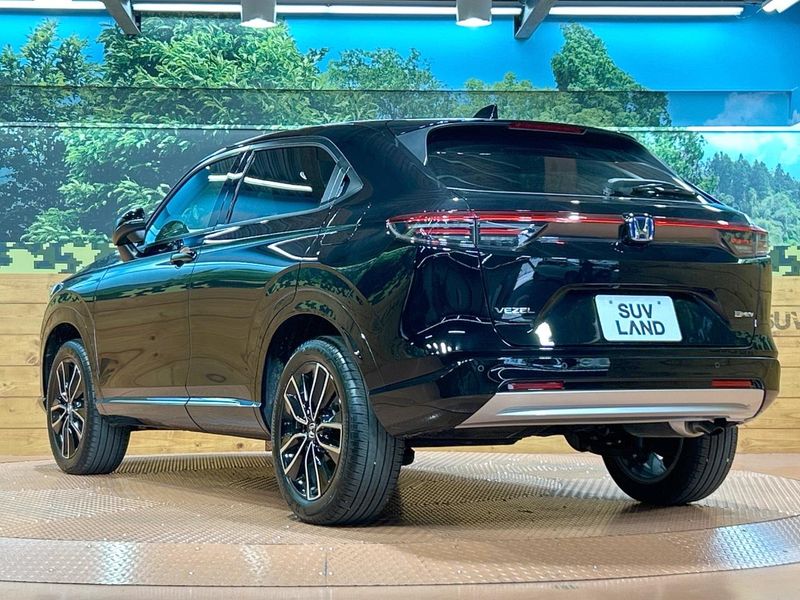 2025 Honda Vezel 6AA-RV5 (UW-6a3360f51e936)[6]