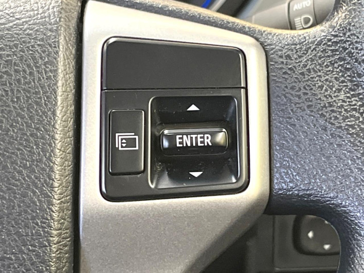 2016 Toyota Land Cruiser Prado CBA-TRJ150W (UW-6a33610210b00)[28]