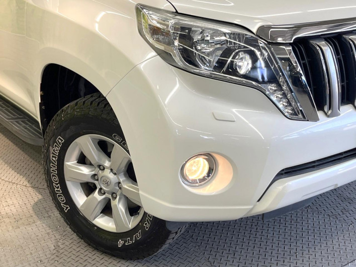 2016 Toyota Land Cruiser Prado CBA-TRJ150W (UW-6a33610210b00)[13]