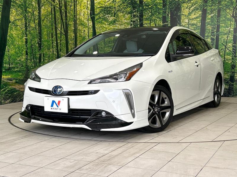 2019 Toyota Prius DAA-ZVW51 (UW-6a33612f475a7)[0]