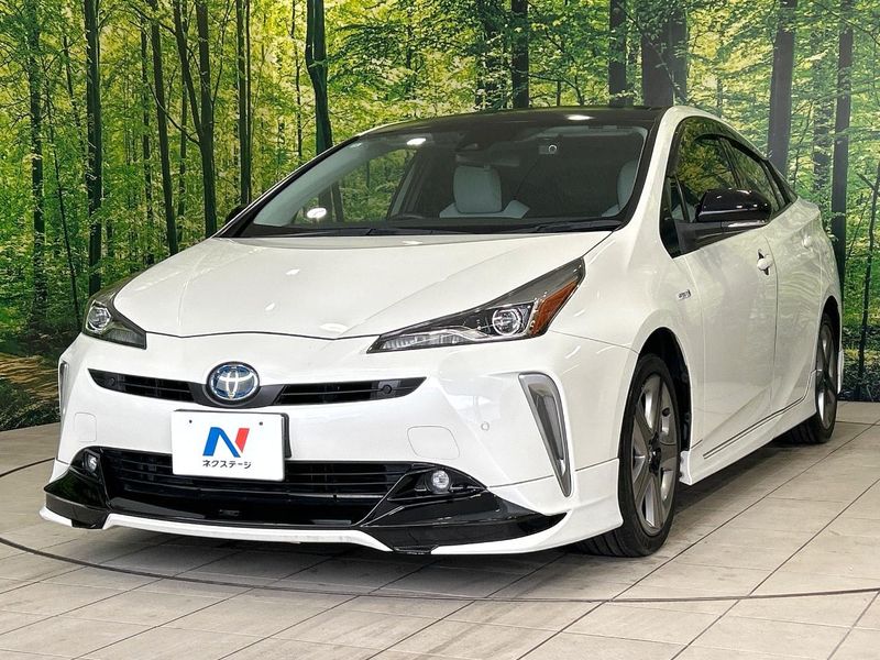 2019 Toyota Prius DAA-ZVW51 (UW-6a33612f475a7)[5]