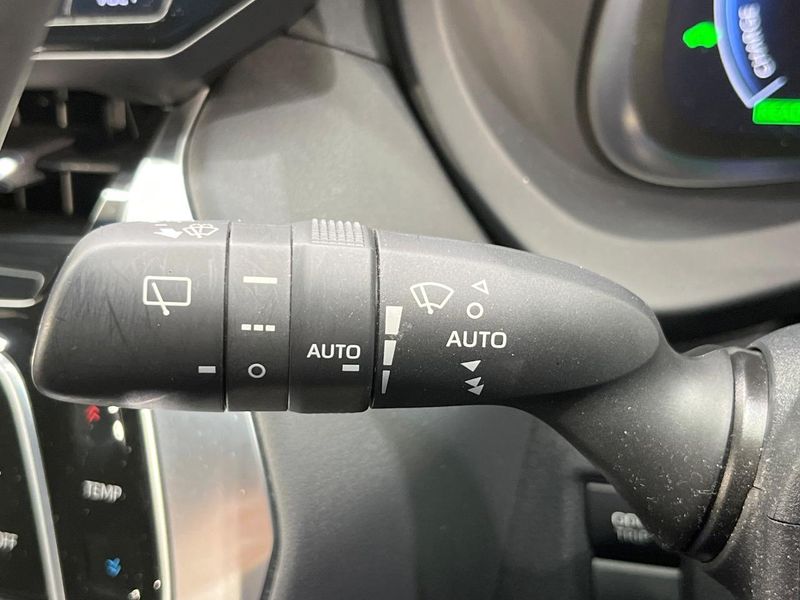 2023 Toyota Harrier Hybrid 6AA-AXUH80 (UW-6a34b209d6913)[21]