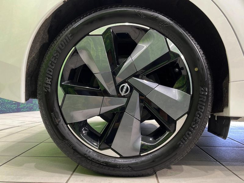 2022 Nissan Aura 6AA-FSNE13 (UW-6a34b26141c51)[16]
