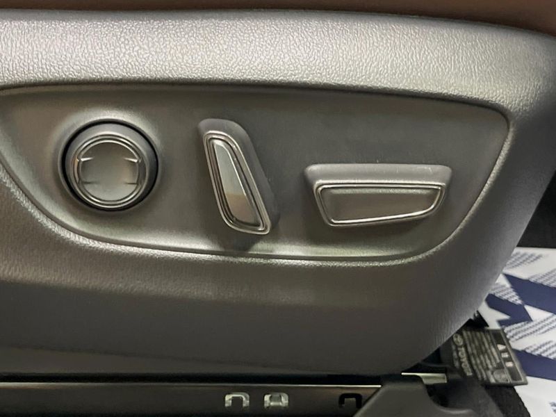 2025 Toyota Land Cruiser 250 3DA-GDJ250W (UW-6a34b269e7f13)[18]