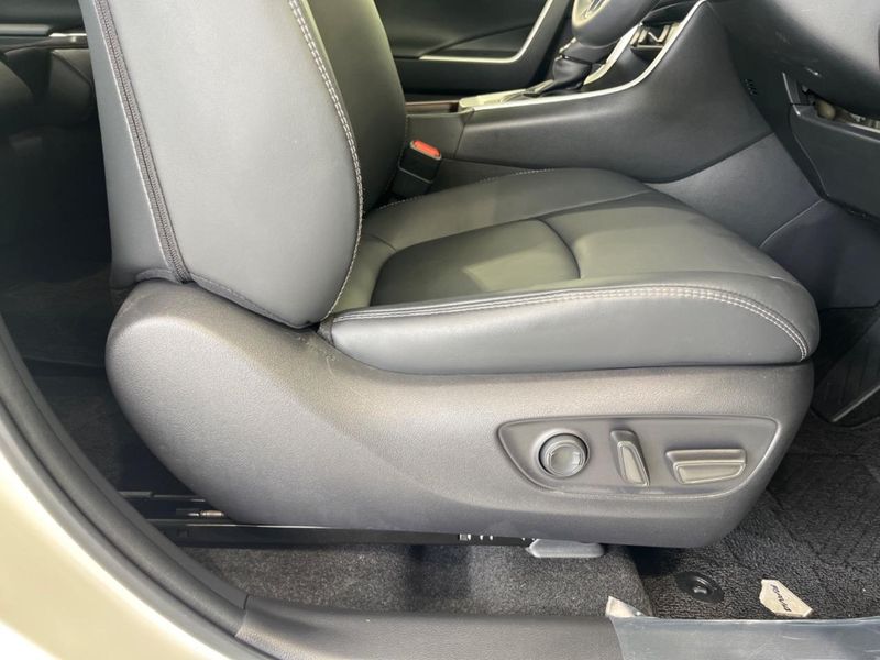 2019 Toyota RAV4 6BA-MXAA54 (UW-6a34b3687e3c8)[24]