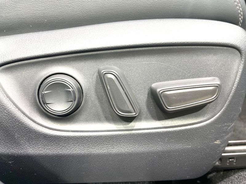 2020 Toyota RAV4 6BA-MXAA54 (UW-6a34b368a2b9d)[20]
