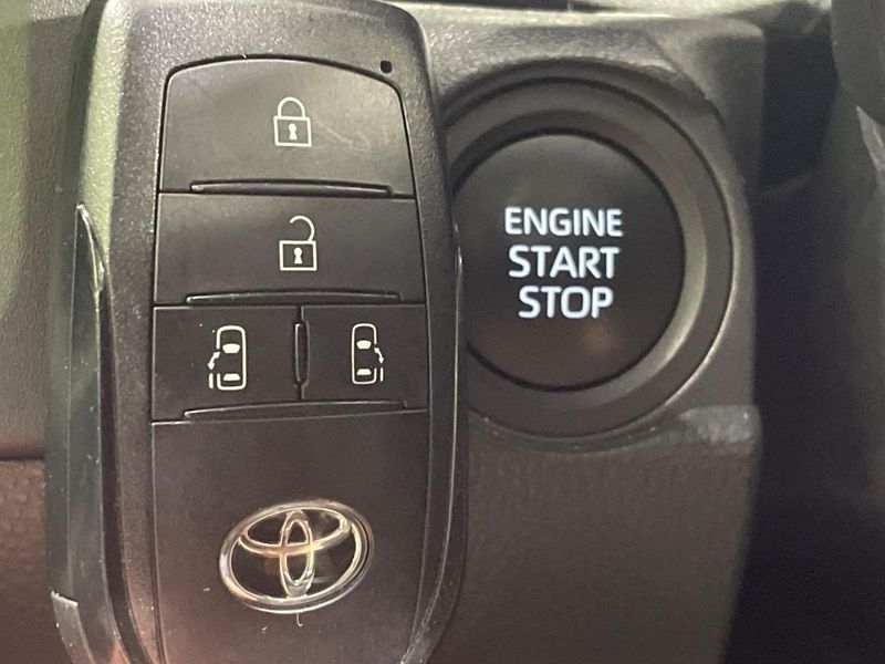 2024 Toyota Sienta 5BA-MXPC10G (UW-6a34b36fbe890)[7]