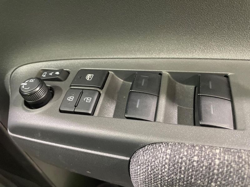 2024 Toyota Sienta 5BA-MXPC10G (UW-6a34b36fbe890)[4]