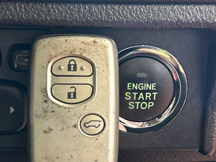 2014 Toyota Land Cruiser Prado CBA-TRJ150W (UW-6a34b3d25dbc1)[6]