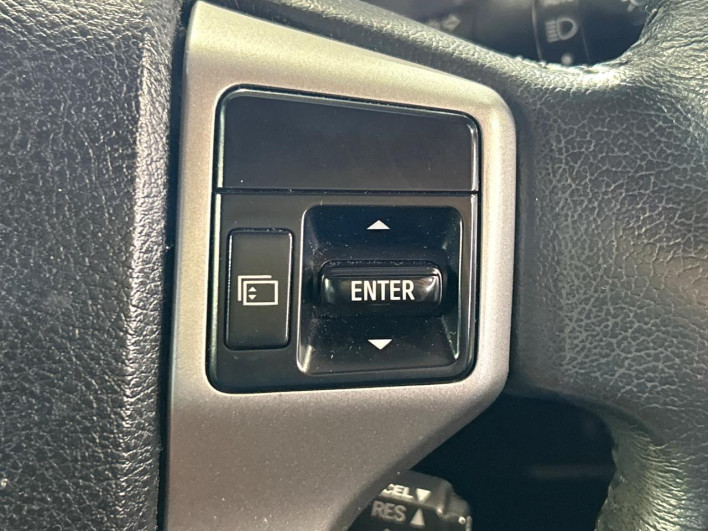 2014 Toyota Land Cruiser Prado CBA-TRJ150W (UW-6a34b3d25dbc1)[11]