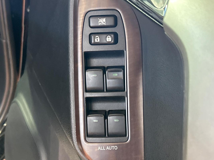 2014 Toyota Land Cruiser Prado CBA-TRJ150W (UW-6a34b3d25dbc1)[4]