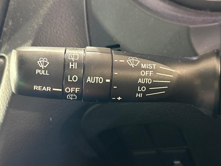 2014 Toyota Land Cruiser Prado CBA-TRJ150W (UW-6a34b3d25dbc1)[9]