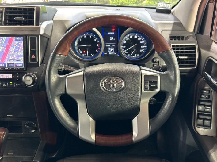 2014 Toyota Land Cruiser Prado CBA-TRJ150W (UW-6a34b3d25dbc1)[28]