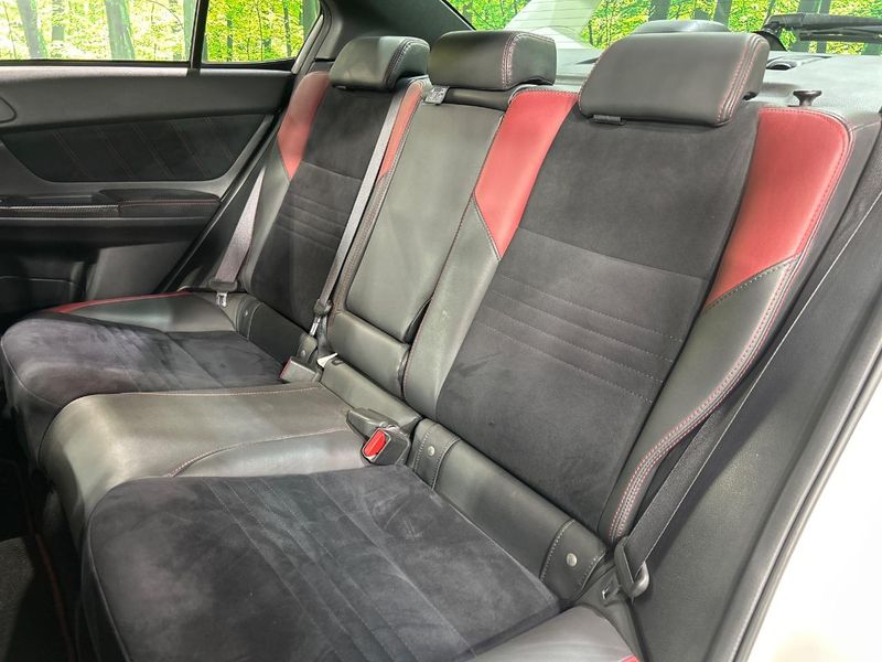 2016 Subaru WRX STI CBA-VAB (UW-6a34b3dc10388)[13]