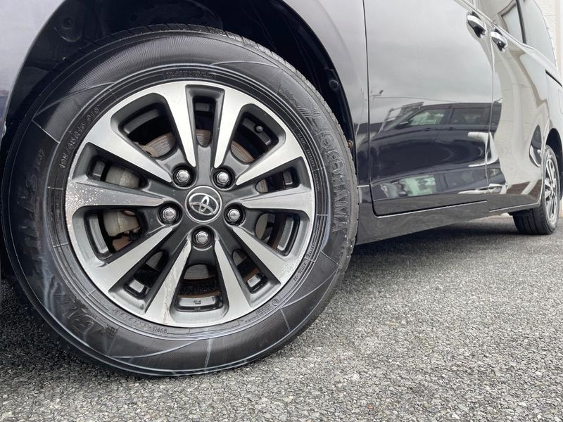 2018 Toyota Esquire DBA-ZRR80G (UW-6a34b40ed7f82)[9]