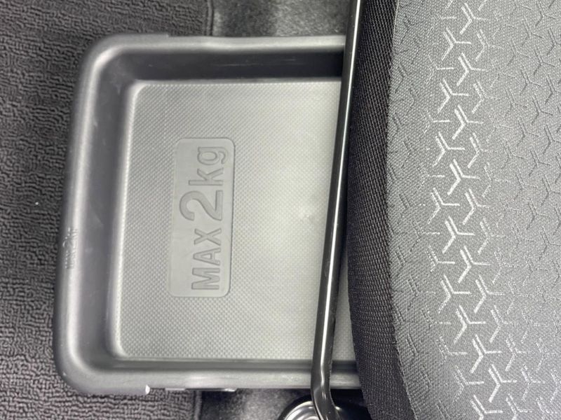2019 Toyota Raize 5BA-A200A (UW-6a36035d023aa)[27]