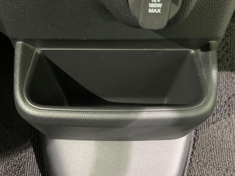 2023 Honda N-BOX CUSTOM 6BA-JF6 (UW-6a360459c48dc)[24]