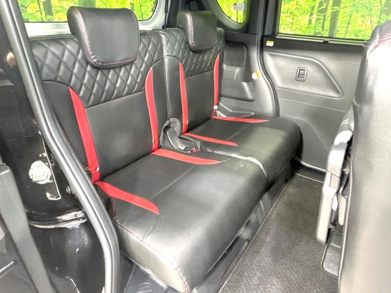 2022 Daihatsu Tanto 5BA-LA650S (UW-6a36048f38724)[11]