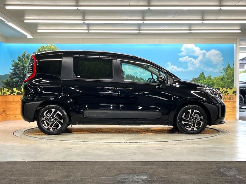2025 Toyota Sienta 6AA-MXPL10G (UW-6a360509ace09)[18]