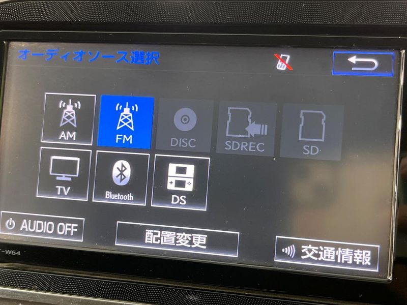 2016 Toyota Sienta DBA-NSP170G (UW-6a36053648338)[27]