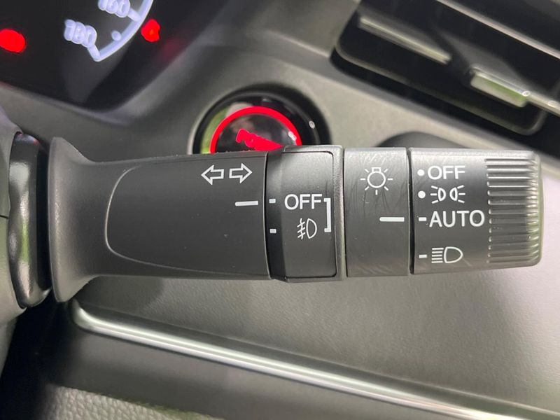 2021 Honda Vezel 6AA-RV6 (UW-6a36055674542)[16]