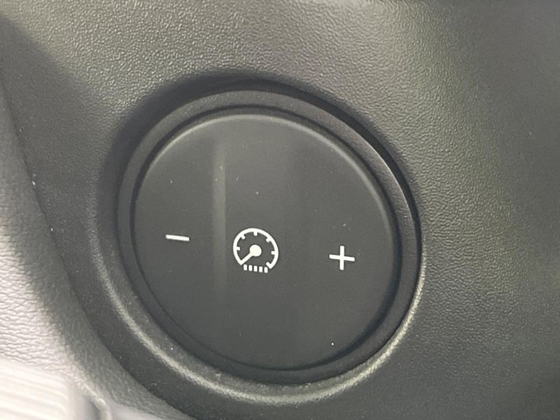 2021 Honda Vezel 6AA-RV6 (UW-6a36055674542)[24]