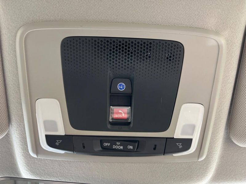 2021 Honda Vezel 6AA-RV6 (UW-6a36055674542)[27]