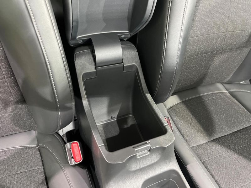 2021 Honda Vezel 6AA-RV6 (UW-6a36055674542)[26]