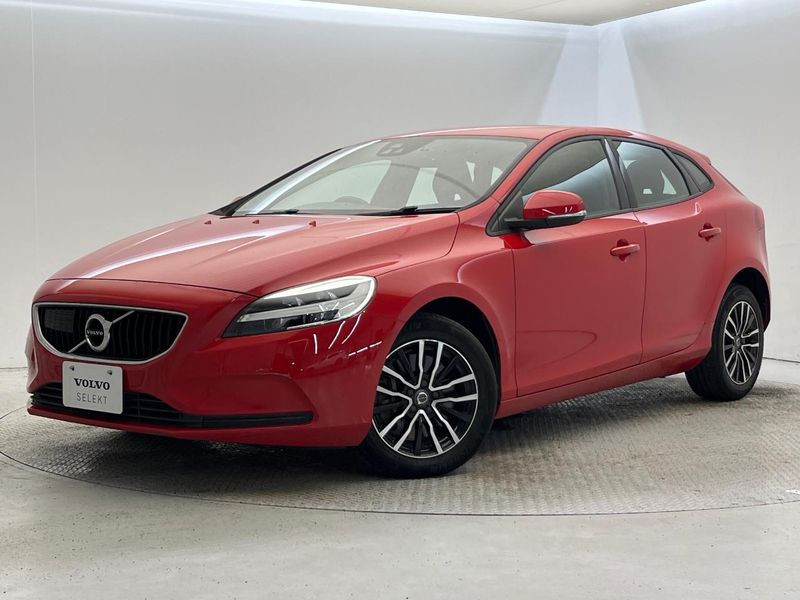 2017 Volvo V40 DBA-MB4154T (UW-6a36059171b25)[0]