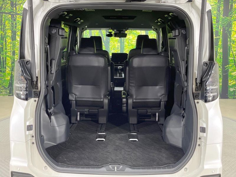 2024 Toyota Voxy 6AA-ZWR90W (UW-6a3605cff0607)[28]