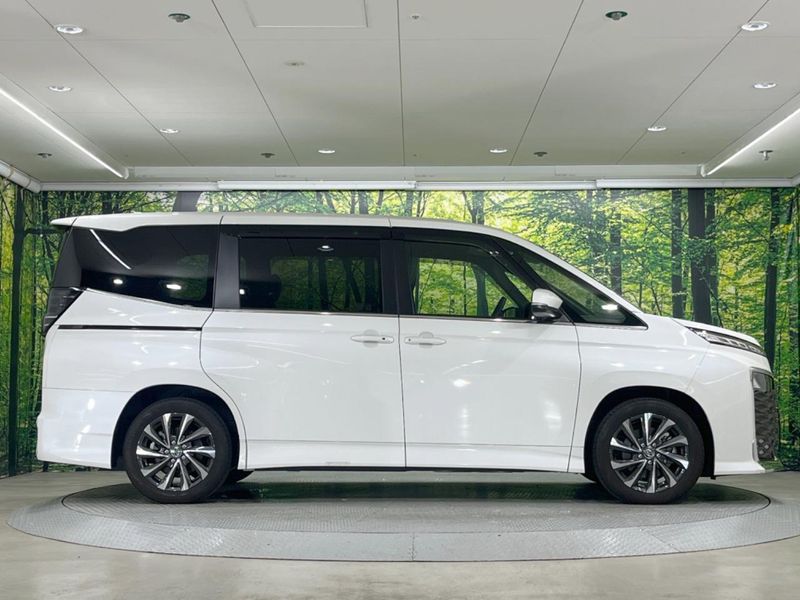 2024 Toyota Voxy 6AA-ZWR90W (UW-6a3605cff0607)[16]