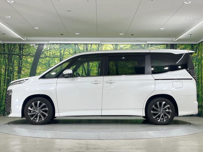2024 Toyota Voxy 6AA-ZWR90W (UW-6a3605cff0607)[12]