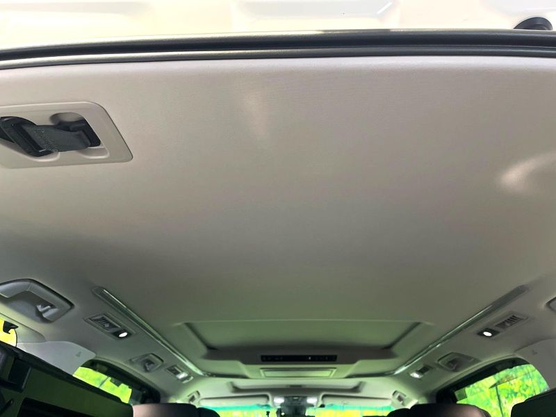 2022 Toyota Alphard 3BA-AGH30W (UW-6a3754d7e2b20)[29]