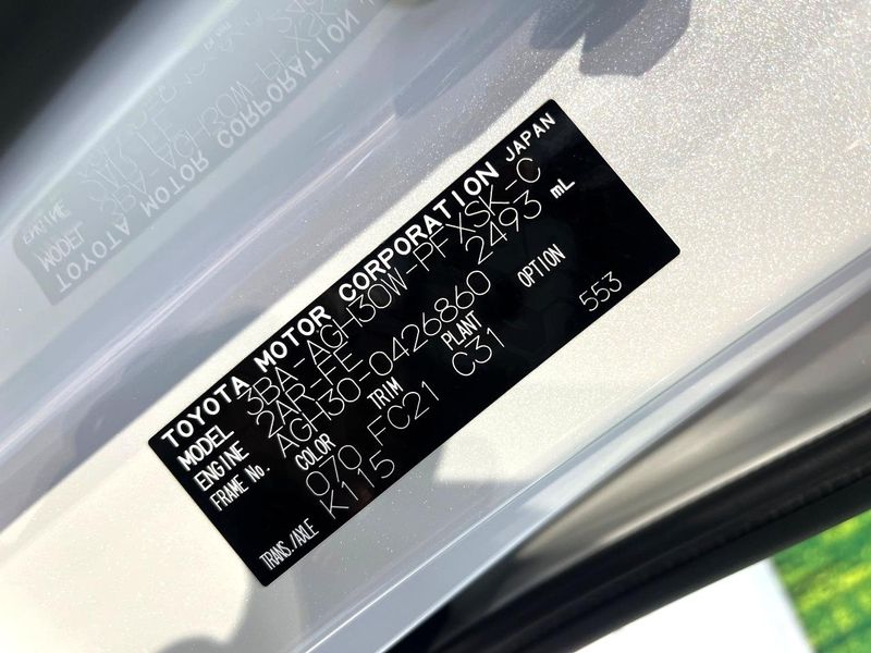 2022 Toyota Alphard 3BA-AGH30W (UW-6a3754d7e2b20)[1]