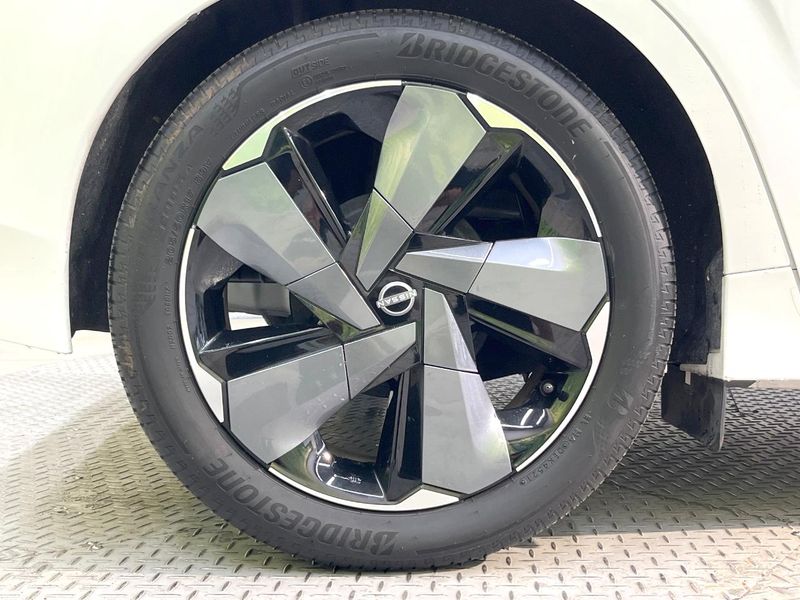 2021 Nissan Aura 6AA-FE13 (UW-6a37553abc8e0)[21]