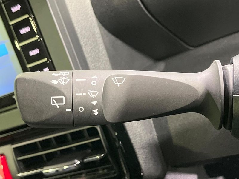 2023 Daihatsu Tanto 5BA-LA650S (UW-6a3755e205177)[25]