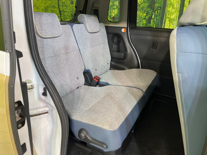 2022 Daihatsu Move Canbus 5BA-LA850S (UW-6a3755ed4b6a4)[25]